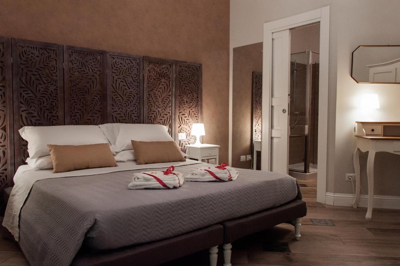 Real Giardinetto A Toledo Hotel Napoli Eksteriør billede