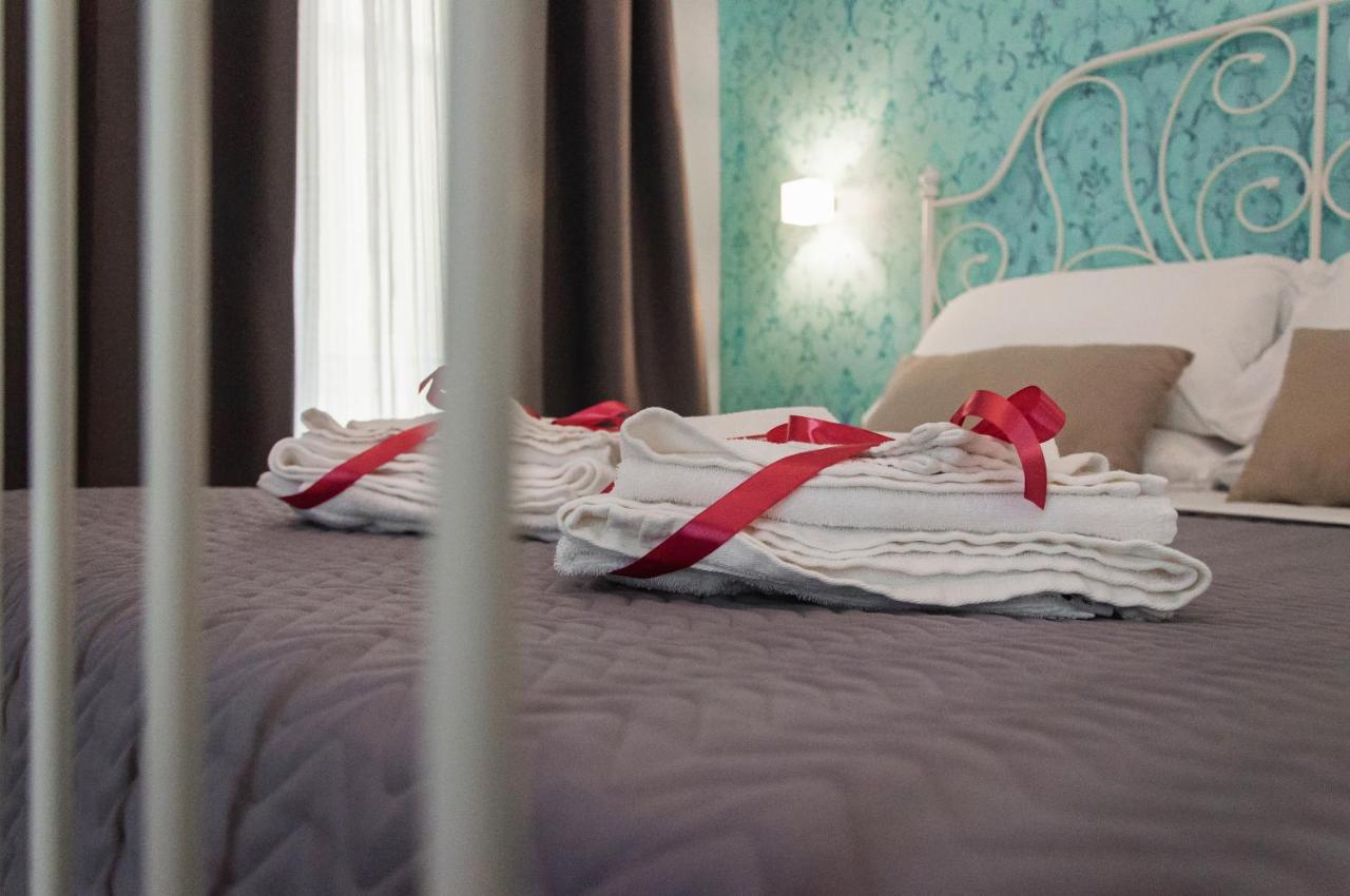 Real Giardinetto A Toledo Hotel Napoli Eksteriør billede